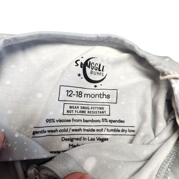 Snuggle Bums Ruffle Butt Bamboo 12-18M Snowflake Baby Girl Zippy Pajamas Sleeper - Picture 10 of 11